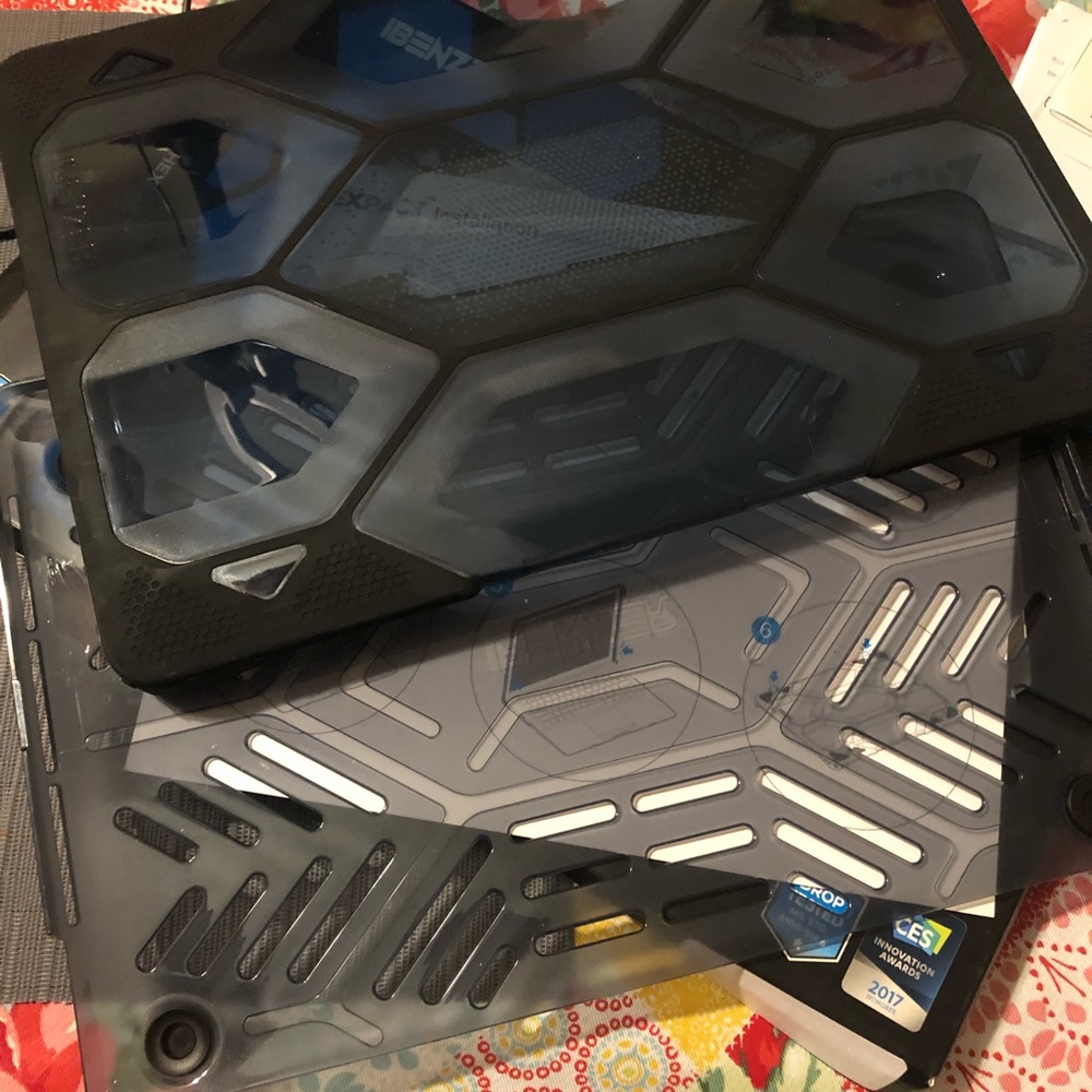 13” macbrook pro hard cover